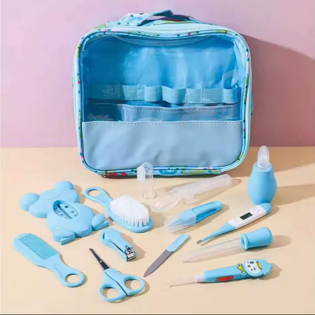 Kit Higiene Completo para Bebê – 13 Peças Essenciais com Estojo Portátil